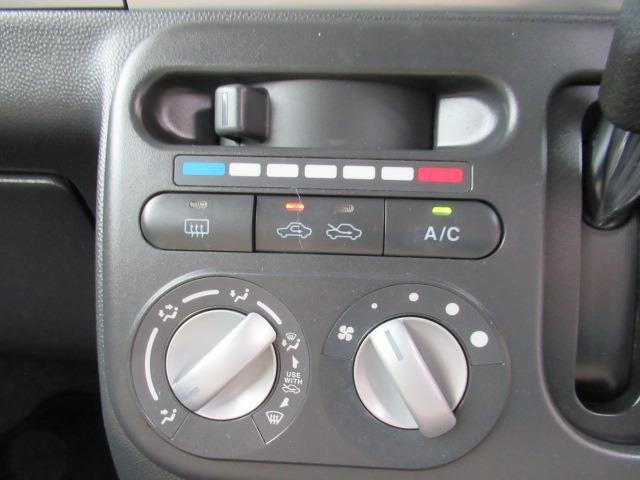 0501559A30260608W00109.jpg