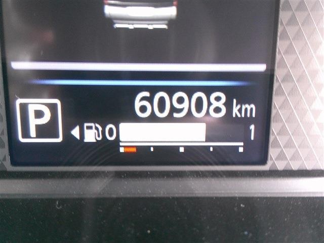 25308978_carP_l_3.jpg