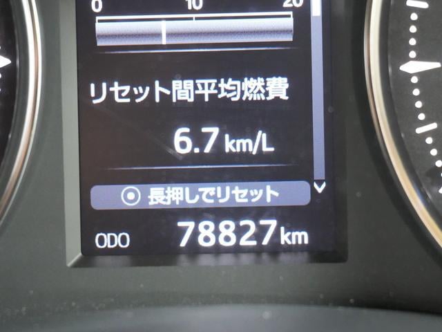 0561237A30251020W00317.jpg