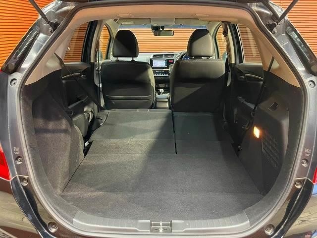 26572400_carP_l_7.jpg