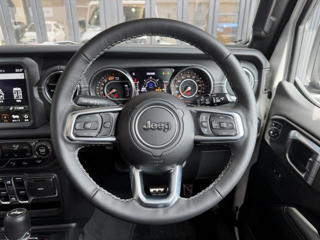 26732118_carP_l_11.jpg