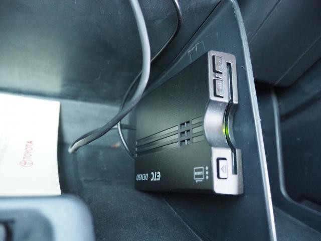 26183459_carP_l_2.jpg