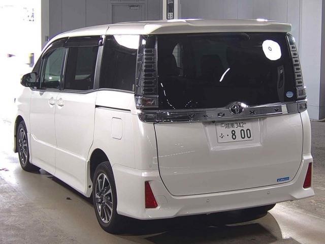 26245413_carP_l_3.jpg