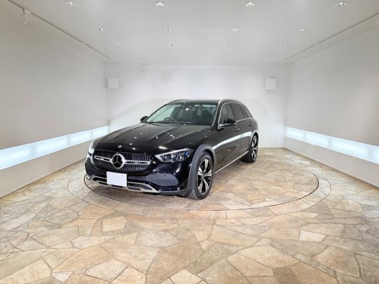 2022 Mercedes-Benz C, photo 1 of 1