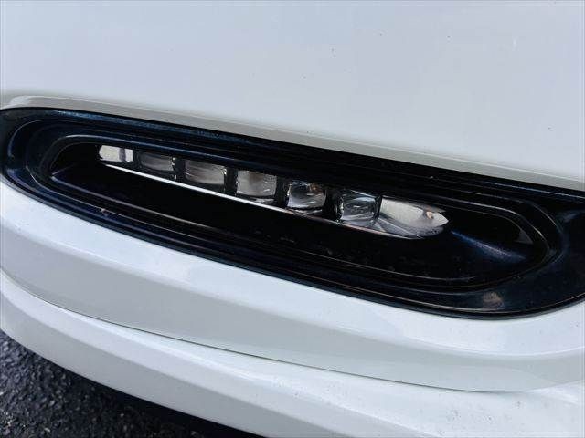 d90e2aab9359d5847149f93d6d195963.jpg