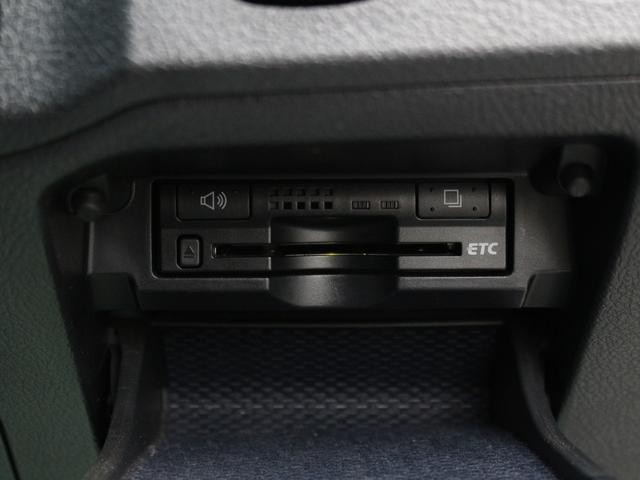 0520046A30260823W00417.jpg
