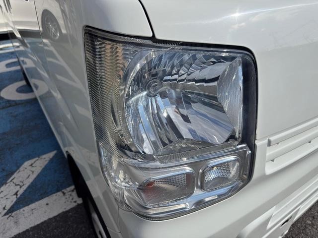 0404193A30251001W00109.jpg