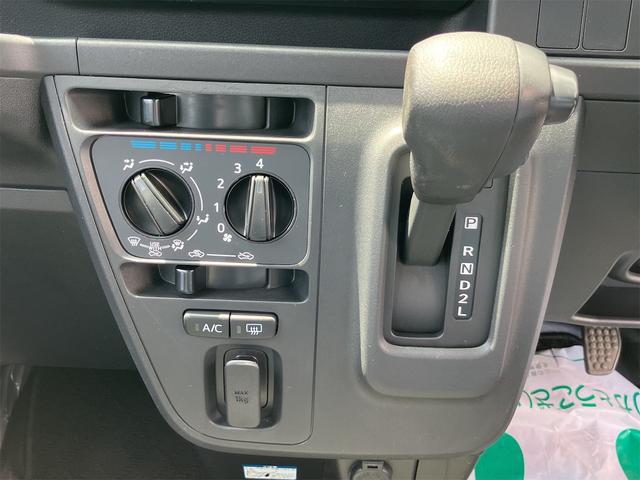 0403512A30260525W00915.jpg