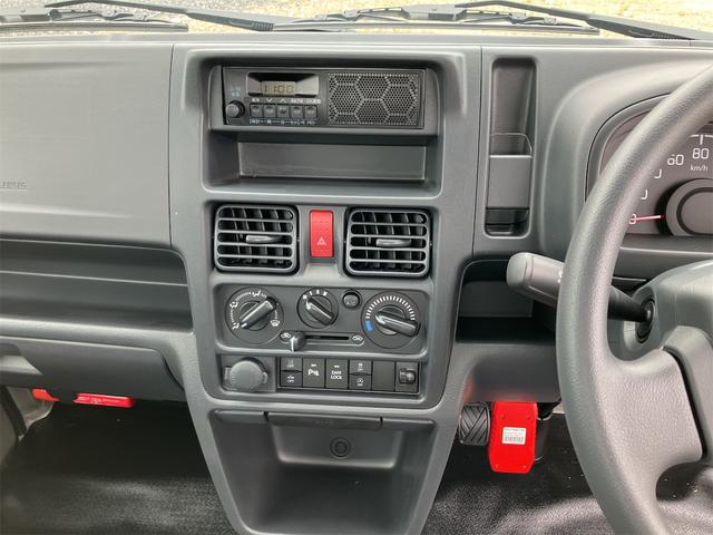 0207701A30260523W00305.jpg