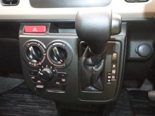 0501008A20260428G00516.jpg