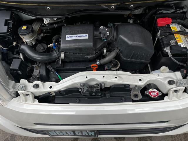 0900049A30250219W00112.jpg