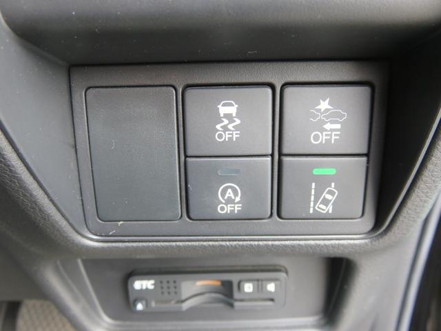 0400394A30260529W00706.jpg