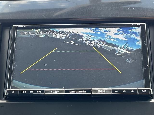 1100771A30260810W00204.jpg