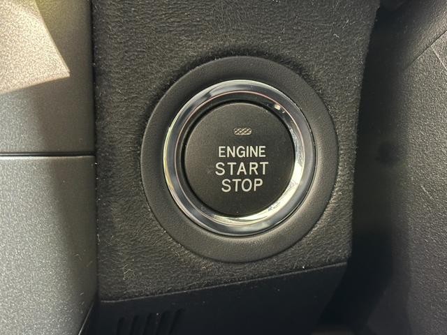 0509824A30260901W00711.jpg