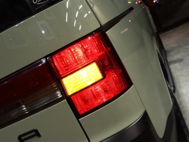 0505201A30260417W00118.jpg