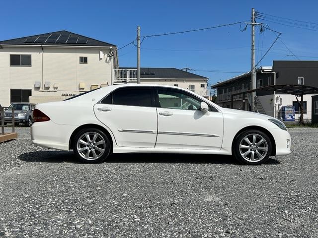 0805194A30260508W00210.jpg