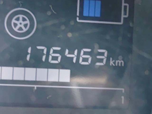 26929973_carP_l_2.jpg