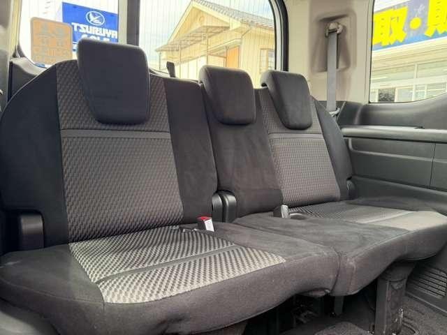 26423756_carP_l_7.jpg