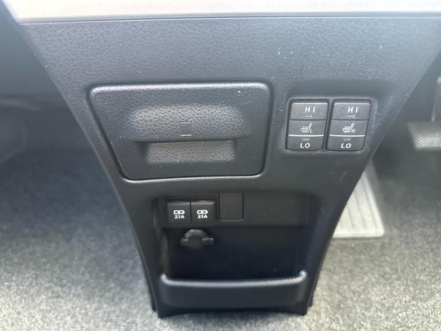 0501561A30260902W00216.jpg