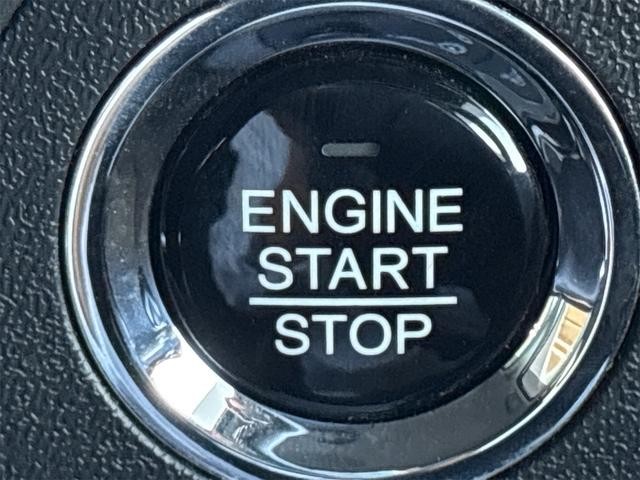 0701359A30261003W00409.jpg