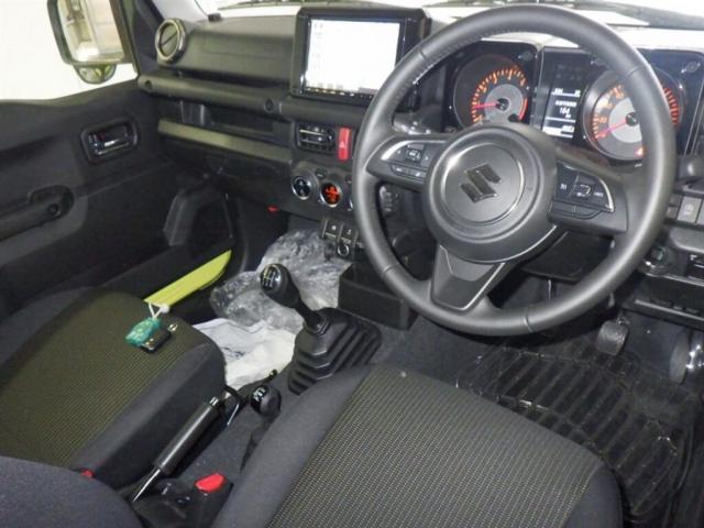 24381527_carP_l_15.jpg