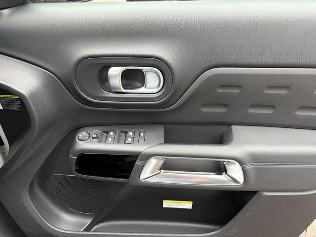 e73aa7ccfbeaa79f2fda2f0b549c9067.jpg