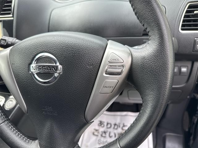 0501637A30260922W00215.jpg