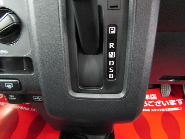 0701563A30261025W00216.jpg