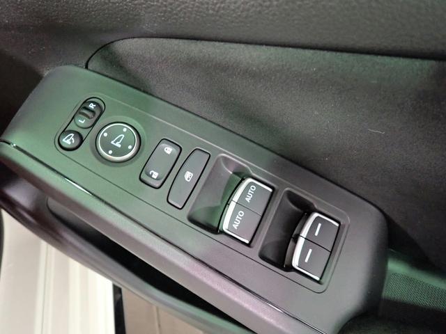 0201190A30260501W00411.jpg