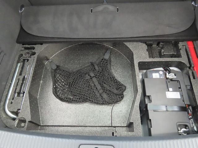 26252270_carP_l_11.jpg