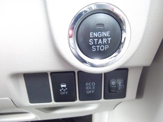 0902773A30260821W00214.jpg