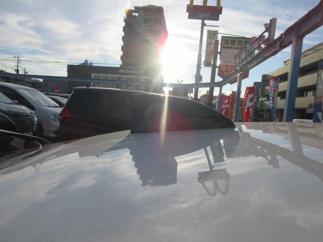 0800022A30260929W00113.jpg