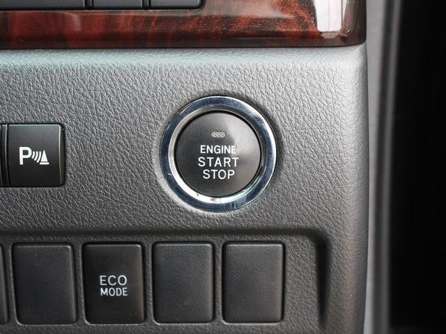 0520046A30260418W00319.jpg