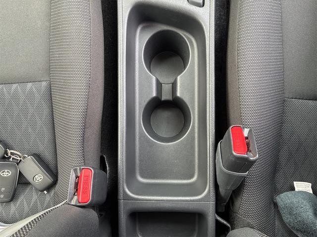 0903448A30260729W00209.jpg