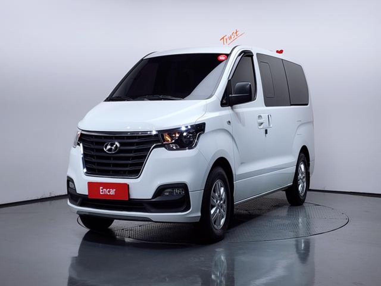 2021 Hyundai Grand, photo 1 of 1