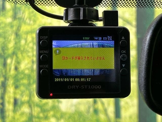 26357184_carP_l_10.jpg