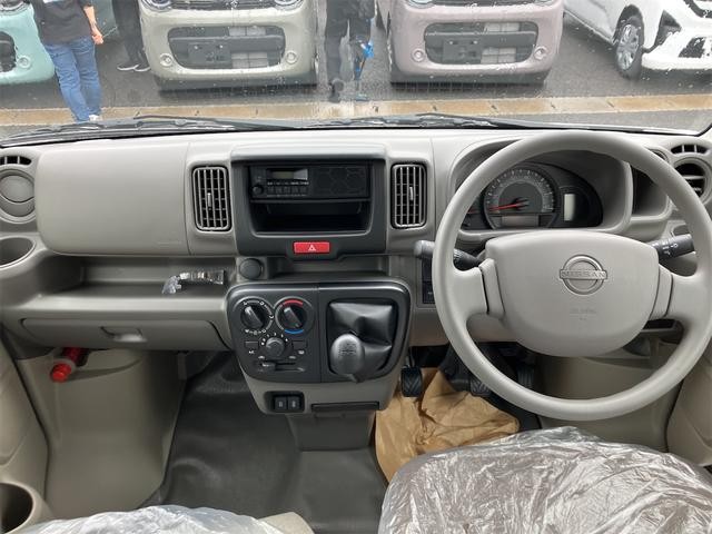 0202095A30260501W00705.jpg