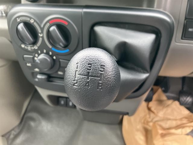 0202095A30260501W00708.jpg