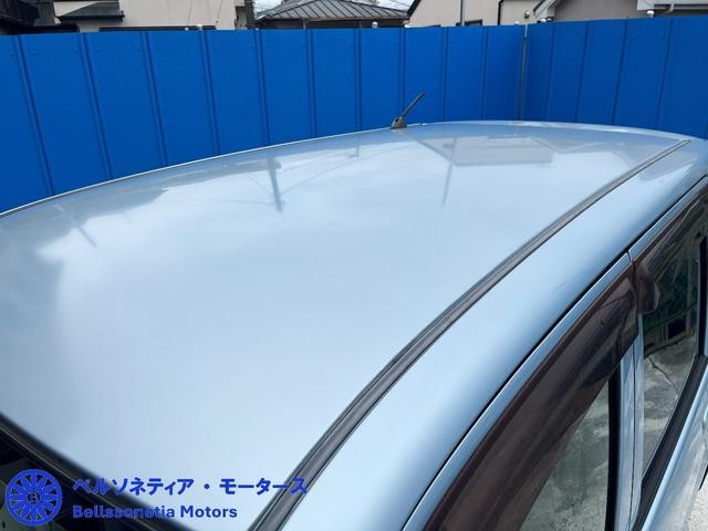 0510838A30260901W00118.jpg