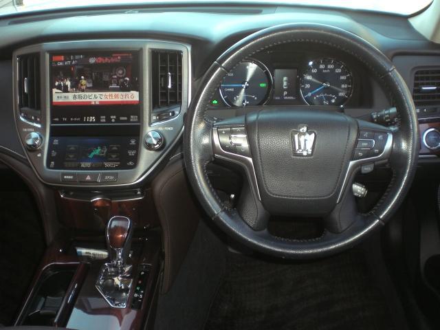 0208002A30251116W00112.jpg