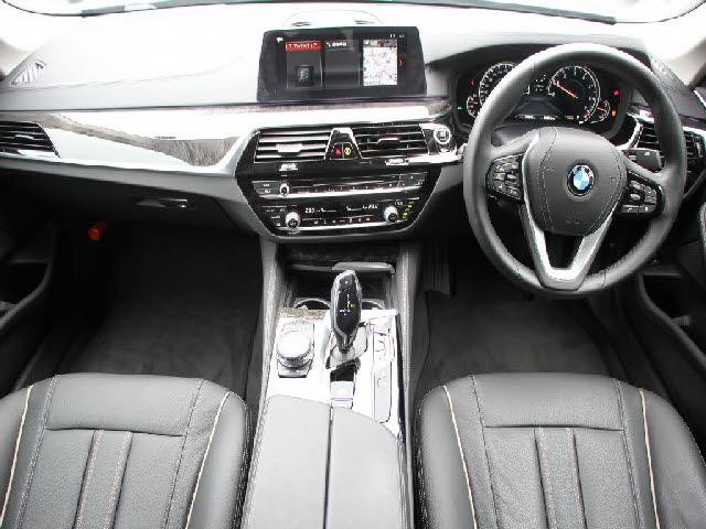 26516531_carP_l_3.jpg