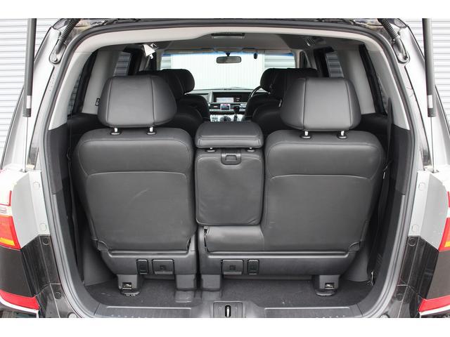 0540535A30260430W00109.jpg