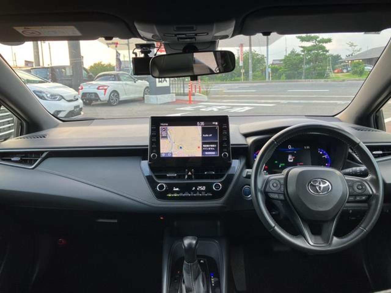 2021 Toyota Corolla, photo 1 of 1
