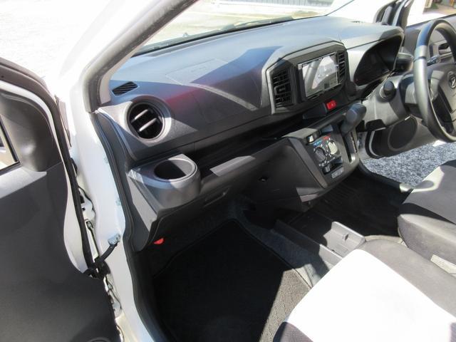 0740008A30250723W00115.jpg