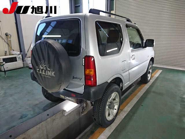 641ce1f9154175ed3cee54b91bcbfbfa.jpg