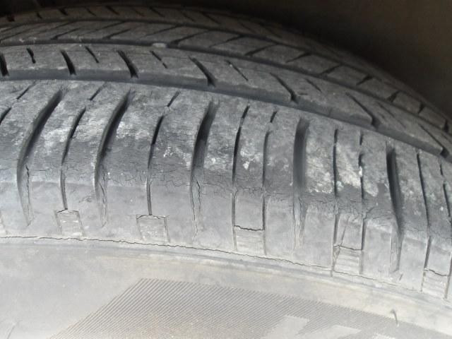 0506215A30260811W00315.jpg