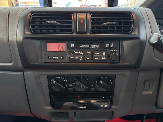 0900605A30260927W02414.jpg
