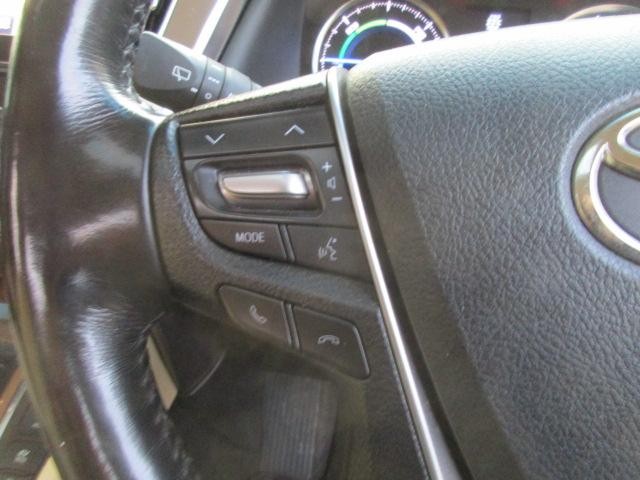 0561524A30261016W00113.jpg