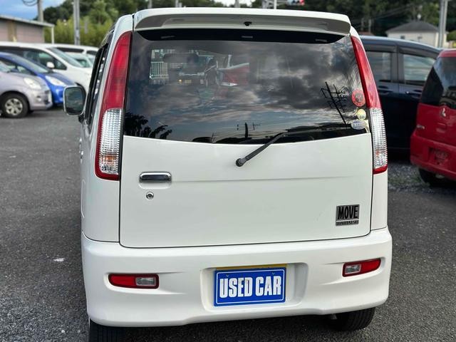 0404481A30250605W00115.jpg