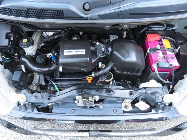 0505115A30260922W00317.jpg